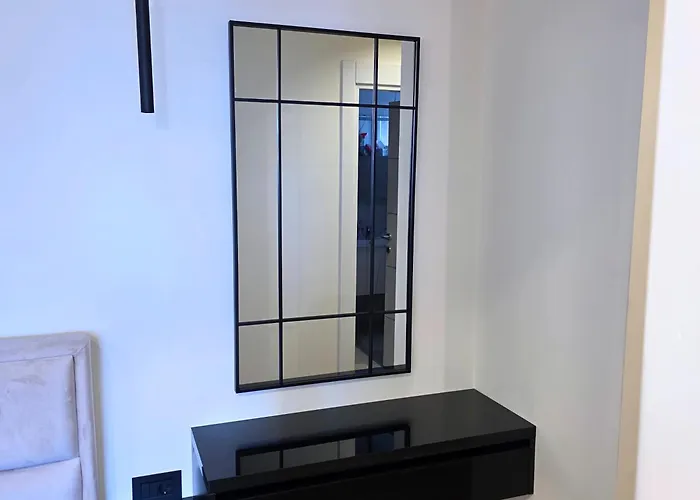 Dior - - Strogi Centar Grada 公寓 *